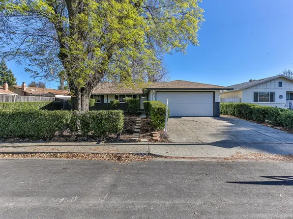 235 Bowline Dr, Vacaville, CA 95687