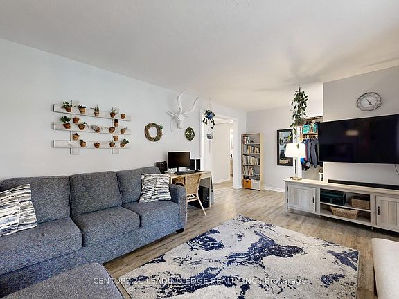 4th image of 1311 Cartier Blvd