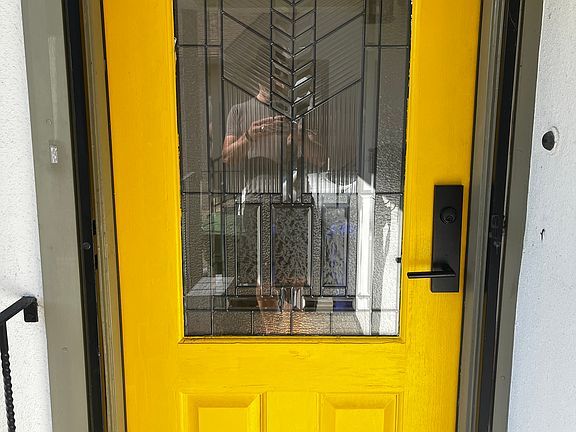 4th image of 2727 Gaynor Ave