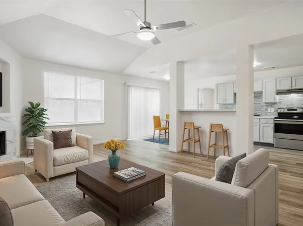 1505 Heritage Blvd, Glenn Heights, TX 75154