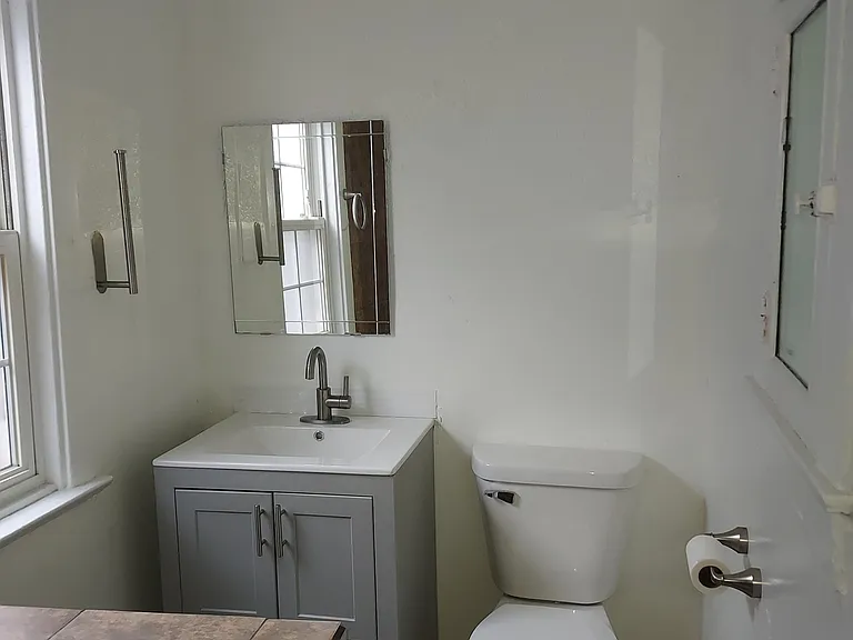 329 Marshall St #1 — Photo 9