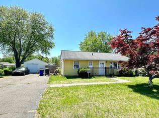 485 Halfway House Rd, Windsor Locks, CT 06096