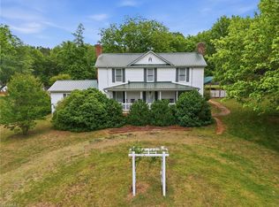 851 Case School Rd, Mayodan, NC 27027