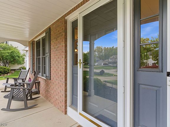 4th image of 9981 Woodhurst Dr