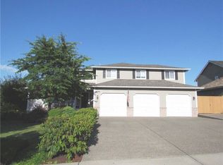 2705 18th St SE, Puyallup, WA 98374