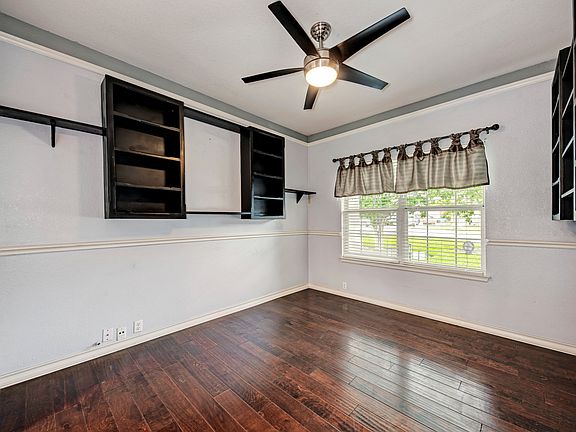 4th image of 20913 Mandrake Dr