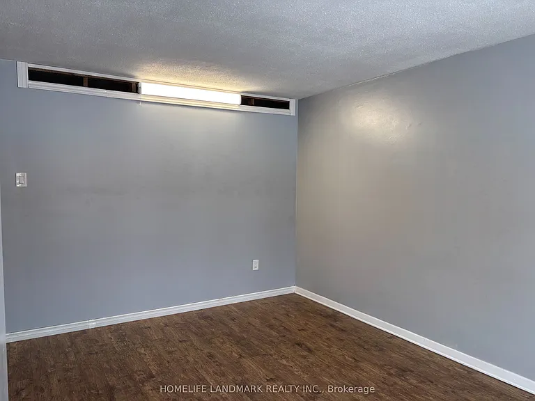 145 Tulloch Dr #MAIN FLOOR — Photo 11