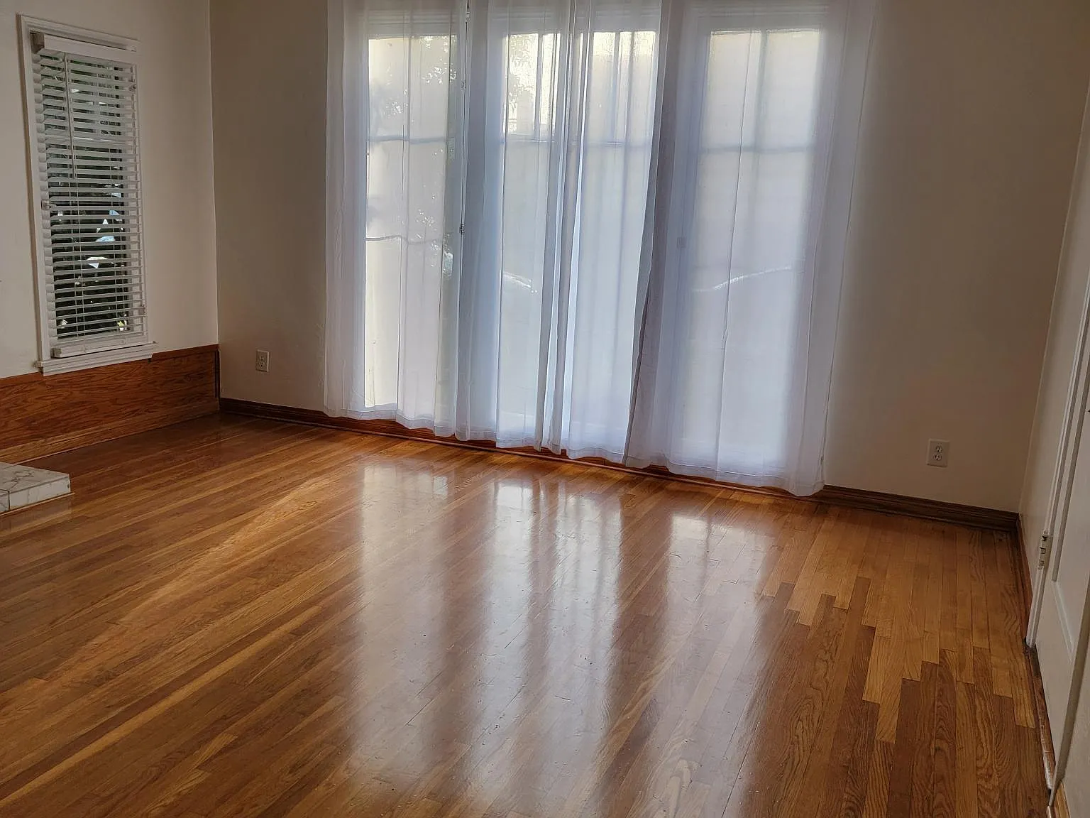 2 bed, 1600 sqft, $3,950 — Photo 3