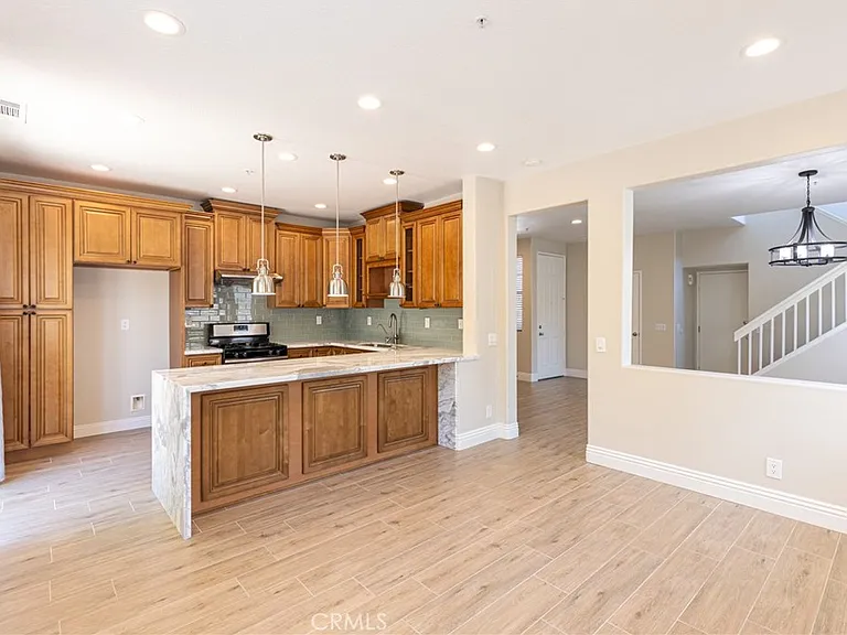 91 Seacountry Ln — Photo 8