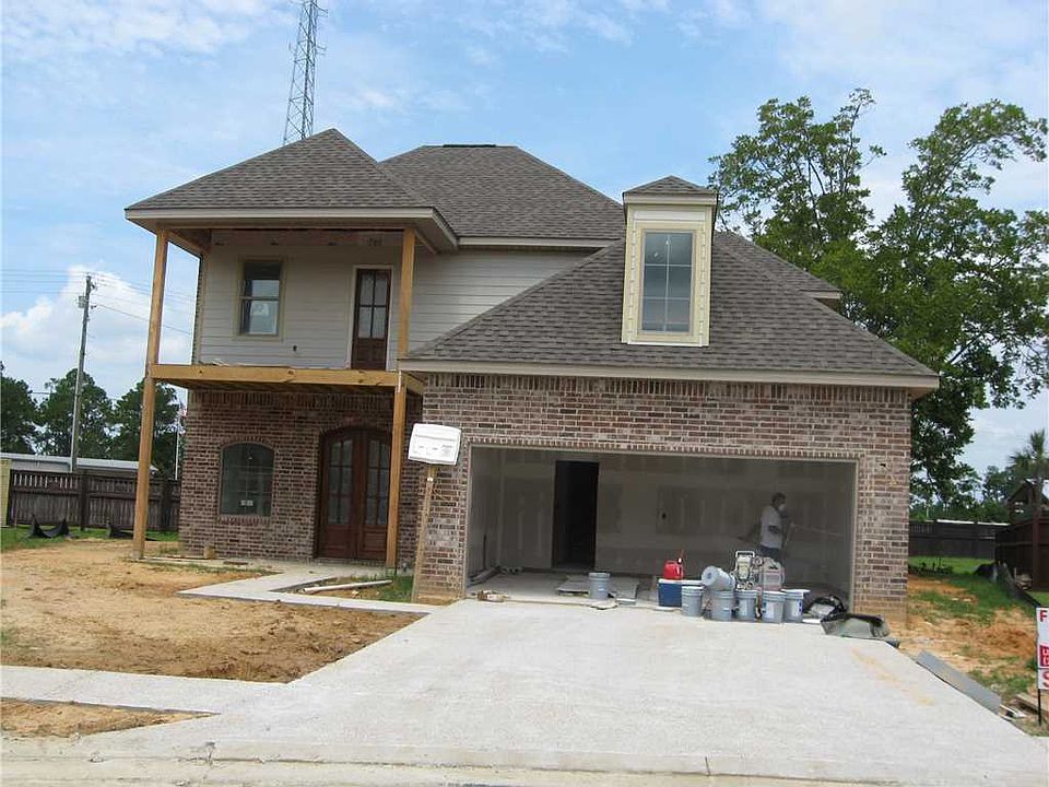 2nd image of 3837 Chateau Cove #Lot 28