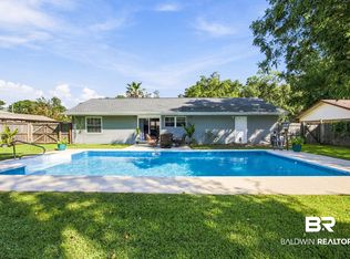 604 Eastgate Cir, Foley, AL 36535