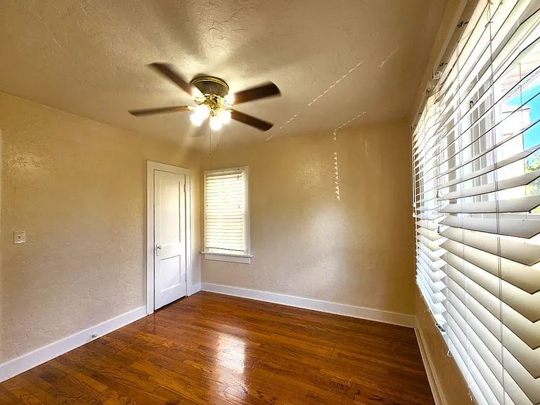 1403 N Miller Blvd — Photo 20