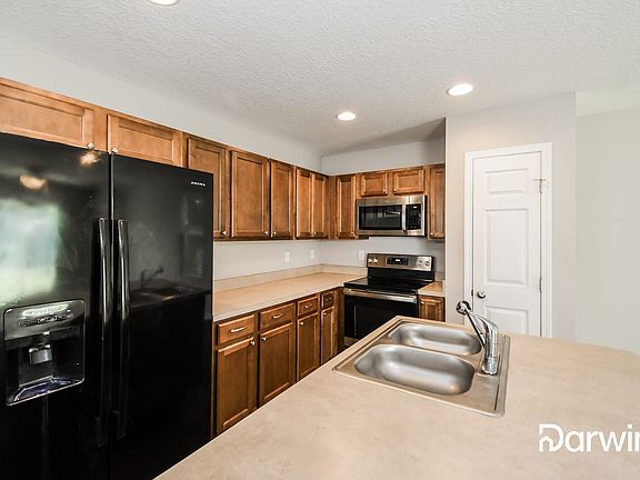 3rd image of 9028 Galveston Ave