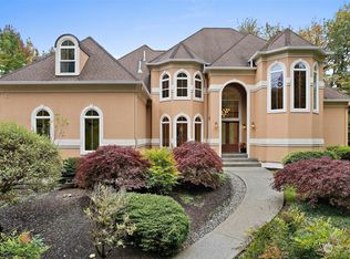 4605 33rd Ct NE, Olympia, WA 98516