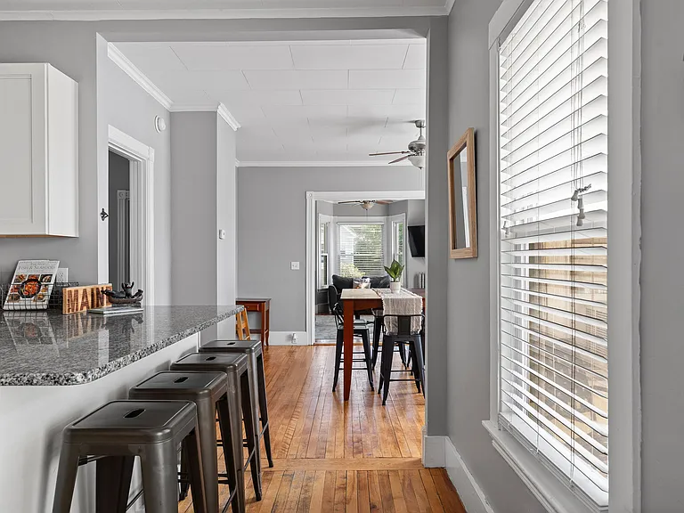 15 Fern Park Ave. — Photo 10