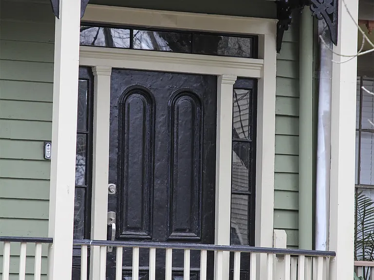 201 W Duffy St #B — Photo 15