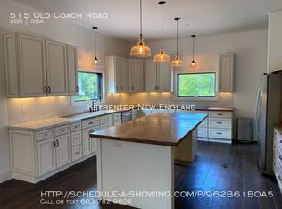 517 Old Coach Rd, New Boston, NH 03070