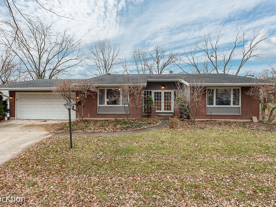 1st image of 5924 Fairmont Dr