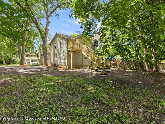 5th image of 607 Shepard St