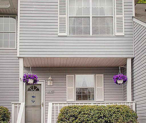 3rd image of 5358 Gardner Ct