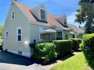 28 S Hedley St, Cheektowaga, NY 14206