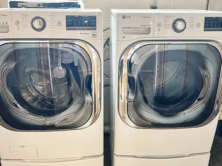 Washer/Dryer