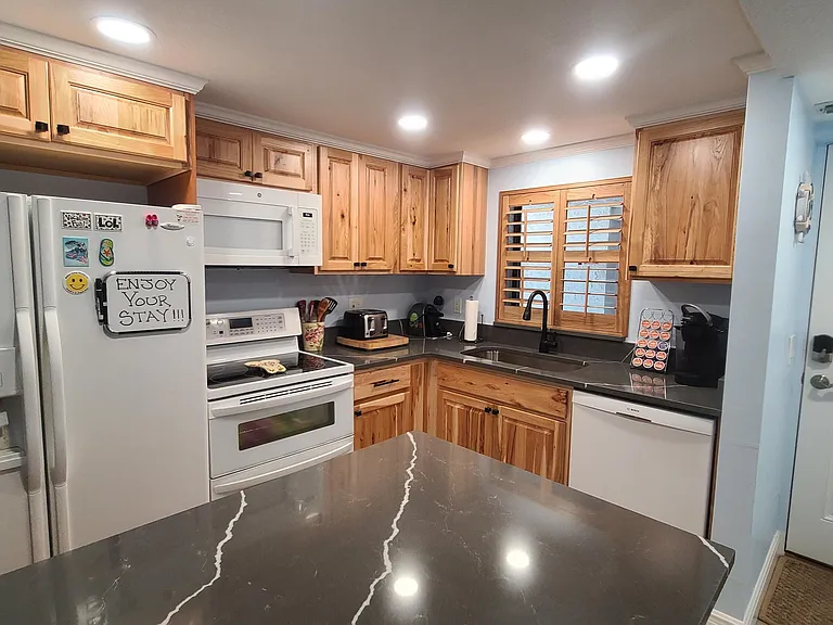 3747 S Atlantic Ave #206 — Photo 7
