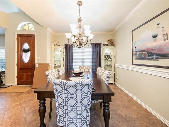 3rd image of 2105 Bindon Dr