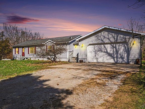 2nd image of 8501 S Raucholz Rd