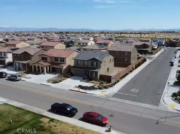 11531 Luna Rd, Victorville, CA 92392
