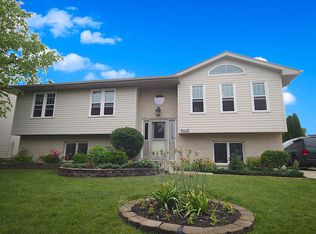 6913 Grantham Dr, Joliet, IL 60431