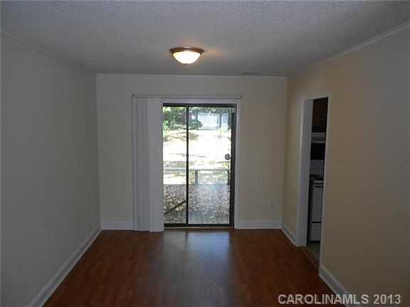 4th image of 7243 Lockmont Dr