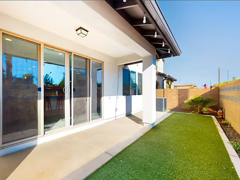 1919 S Follett Way — Photo 20