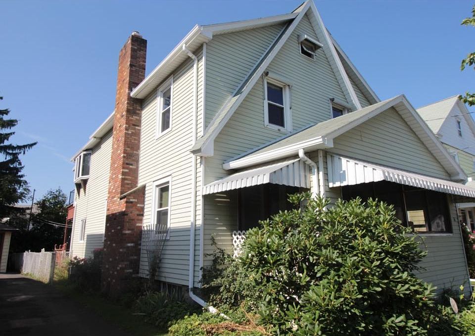1st image of 74 Martin Ave