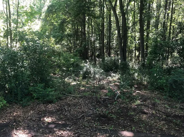 Singleton St, Marshall, TX 75672