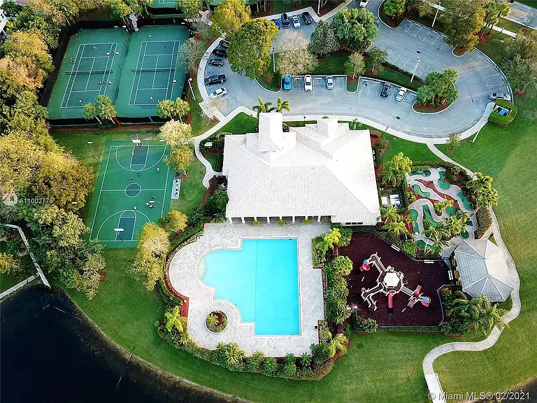 Silverlakes Community Center