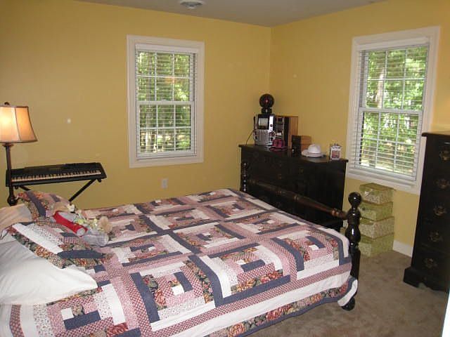 Spacious 3rd Bedroom faced the front of the house