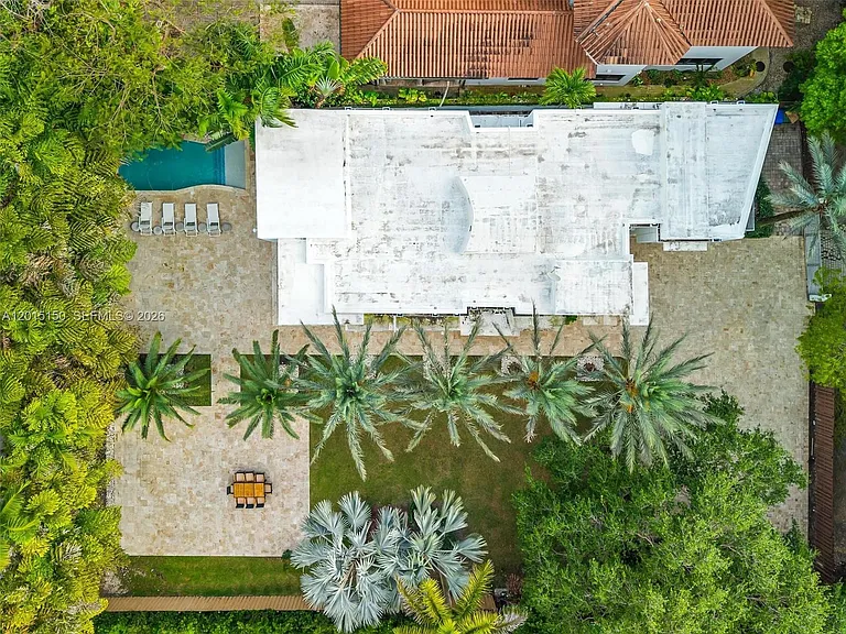 3917 S Le Jeune Rd — Photo 112