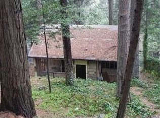 792 Big Oak Rd, Crestline, CA 92325
