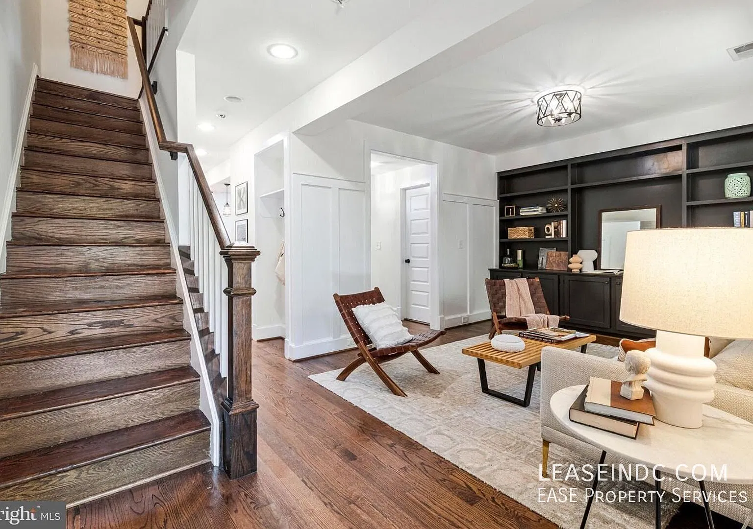 3 bed, 2.5 bath, 1720 sqft, $4,700 — Photo 2
