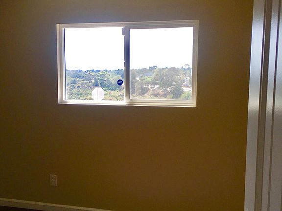 5th image of 5588 Zircon St