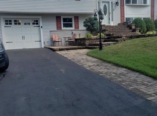 6208 Douglas Cir, Waldorf, MD 20601