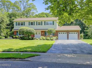 28 Koster Dr, Freehold, NJ 07728