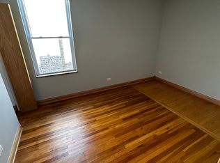 3049 N Davlin Ct #2, Chicago, IL