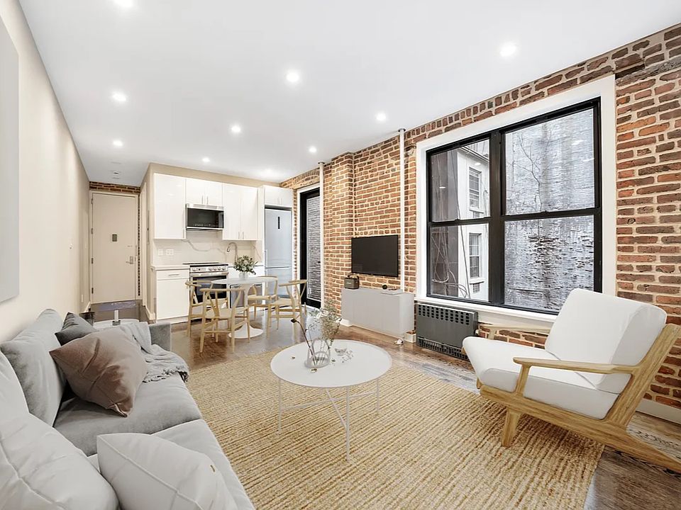 1st image of 228 8th Ave APT 4