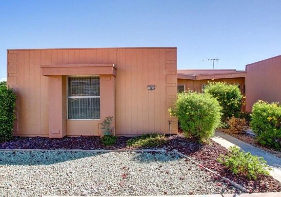 3rd image of 10536 W Palmeras Dr