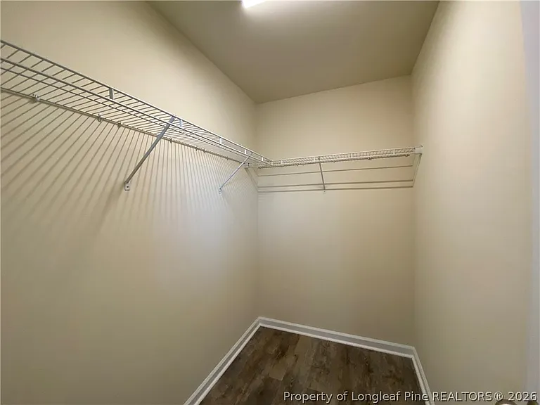 233 Palace Green Ln — Photo 15