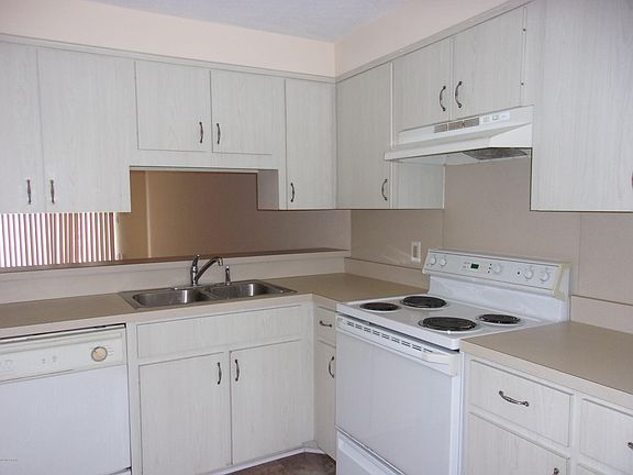 5th image of 3716 S Atlantic Ave APT 4