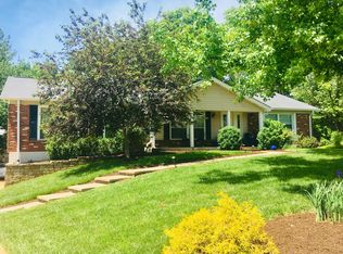 2105 Bonroyal Dr, Saint Louis, MO 63131