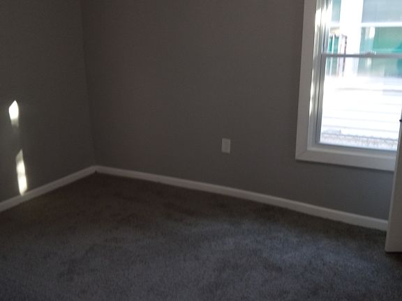 5th image of 15840 Belton